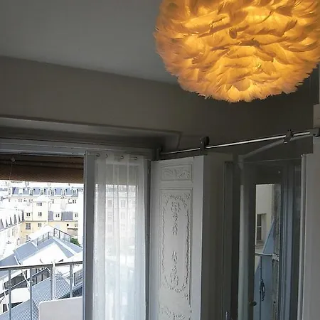 Cute Nest In Marais District Parigi