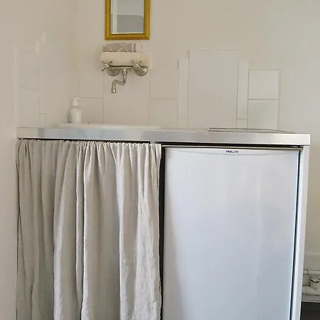Apartment Cute Nest In Marais District